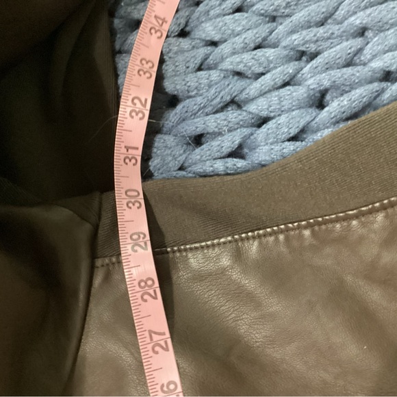 Brown Faux Fur Collar Women's Jacket - Worn Twice - Size 22-24w!! - Picture 11 of 13